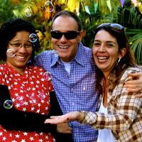 Keco Brandão com Ana Sol e Denise Mello (2012)