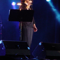 Em Turnê pela Europa com a cantora Gal Costa. (2006)
